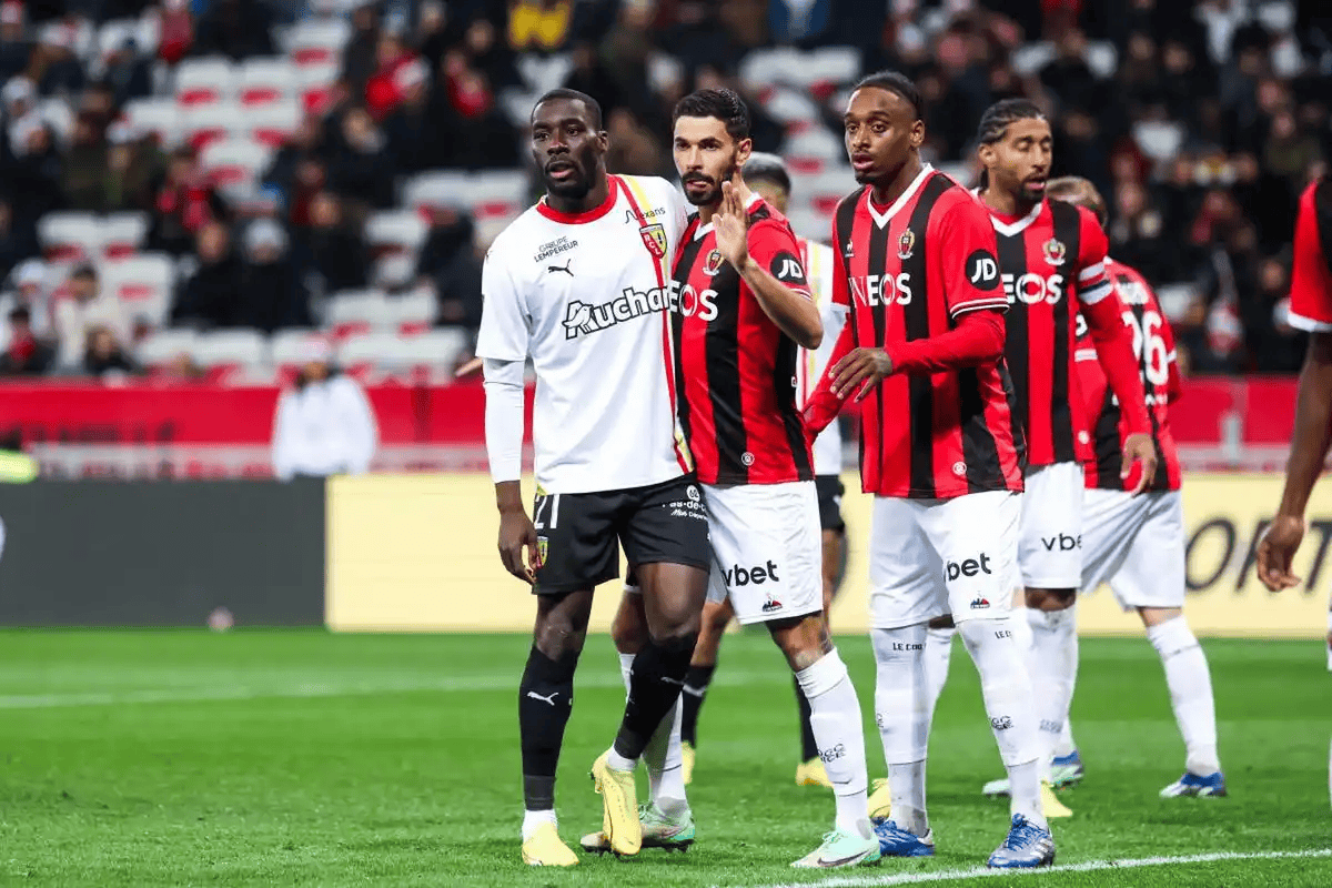 开元棋牌包含转折点休斯敦火箭状态回暖尼斯国际比赛日再遭质疑，连对手都承认：广州队围绕法国杯临场应变的词条